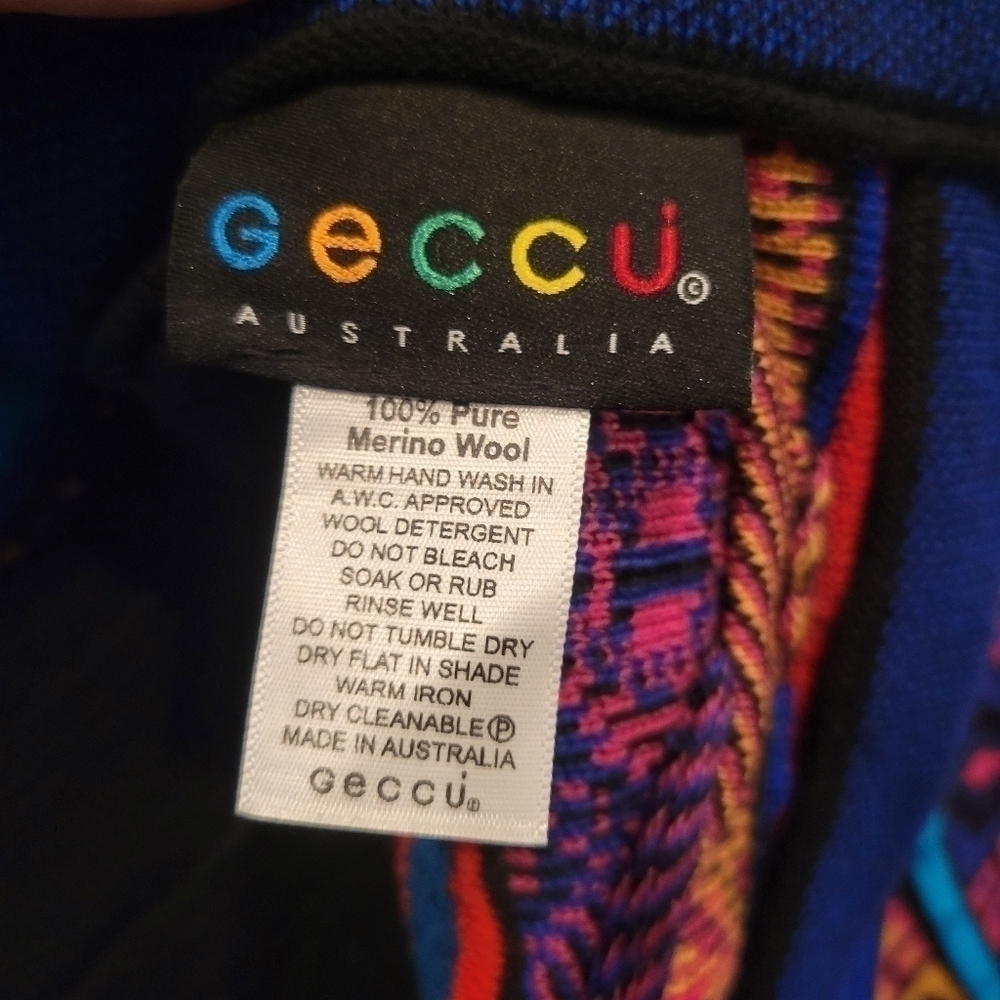GECCU AUSTRALIA 100% Merino Wool 3D Scarf. - Picture 3 of 10